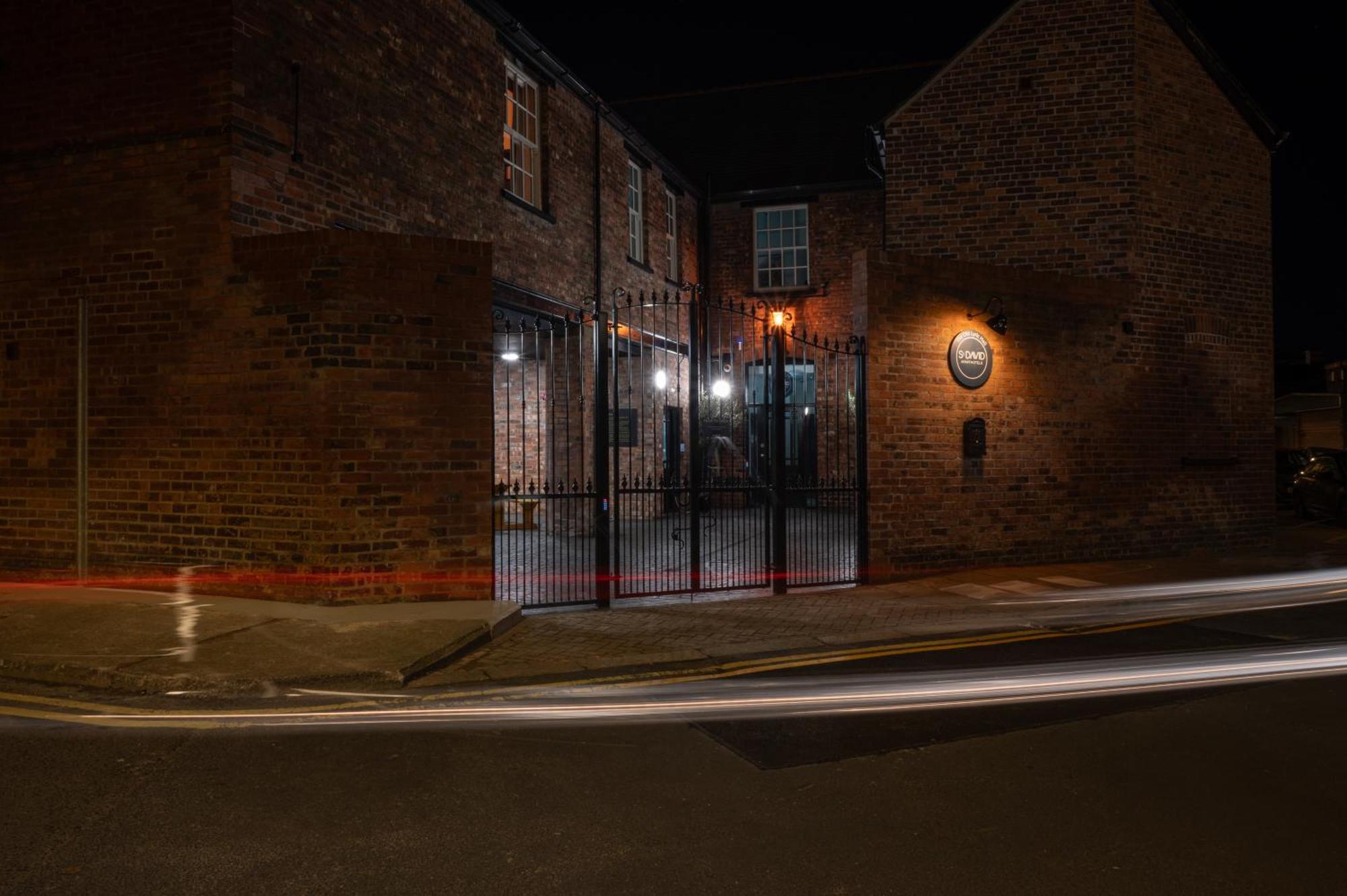 The Old Lyric Hall - A St David Aparthotel Barrow-in-Furness Buitenkant foto